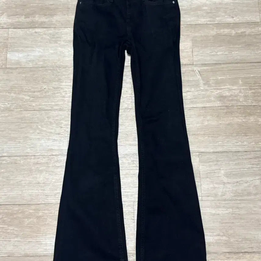 [BUNJANG] Black Bootcut Hip Padding Jeans Denim / 블랙 부츠컷 골반뽕 청바지 데님