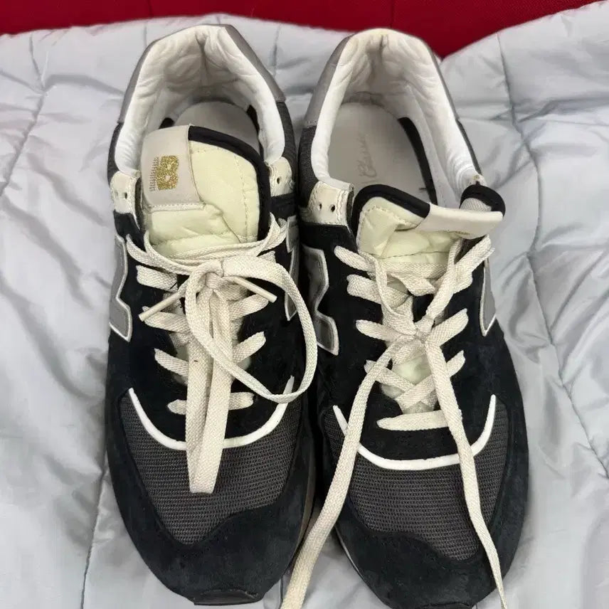 [BUNJANG] New Balance 574 Legacy Black Sneakers / 뉴발란스 574 레거시 블랙
