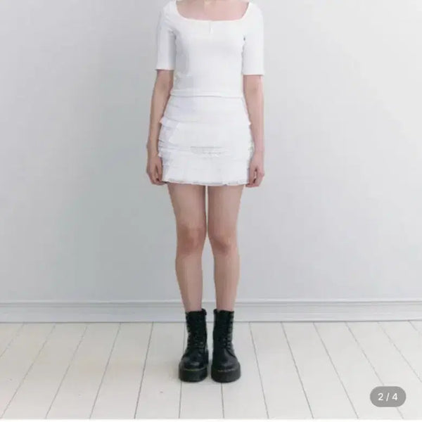 [BUNJANG] Not Your Rose Hina Skirt White S / 낫유어로즈 히나 스커트 _화이트 S
