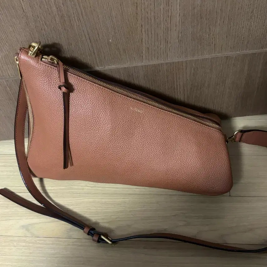 [BUNJANG] &LOUNGE Brown Genuine Leather Crossbody Bag / &LOUNGE 루즈앤라운지 한섬 천연가죽 브라운 크로스백