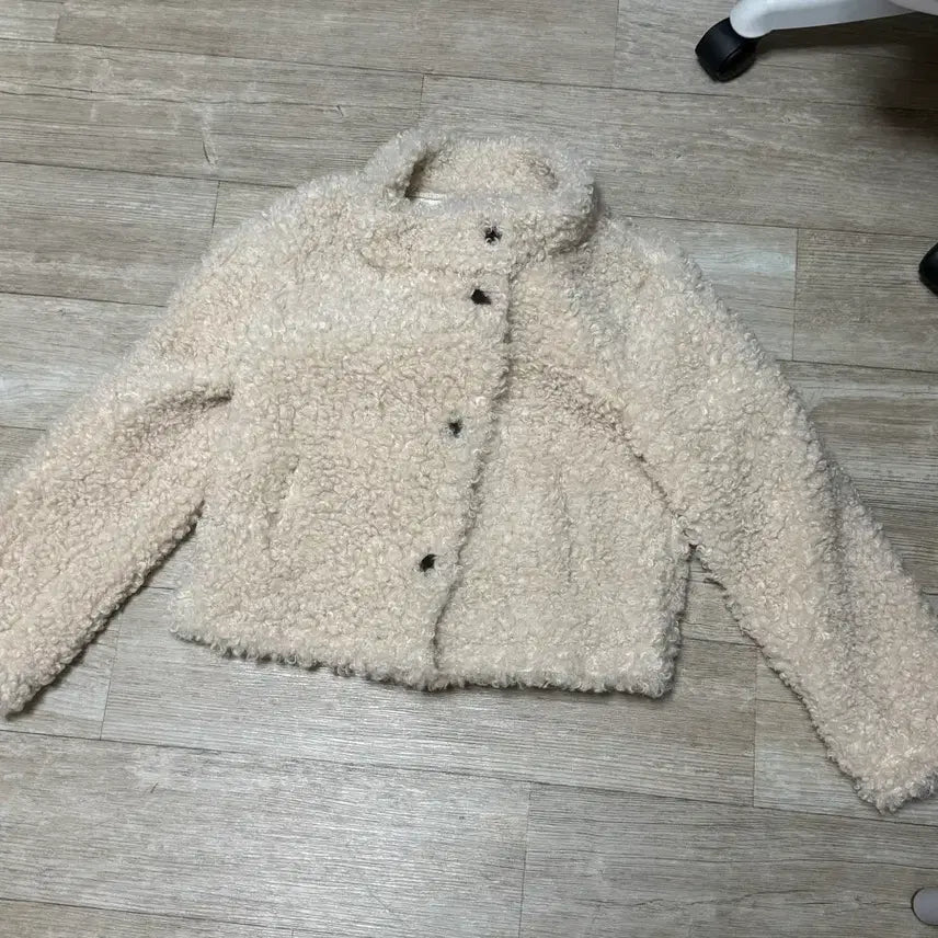 [BUNJANG] Beige Fleece Shearling Jacket / 베이지 뽀글이 무스탕 양털 자켓