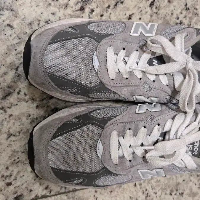 [BUNJANG] New Balance 993 Grey Running Shoes / 뉴발란스 993 그레이