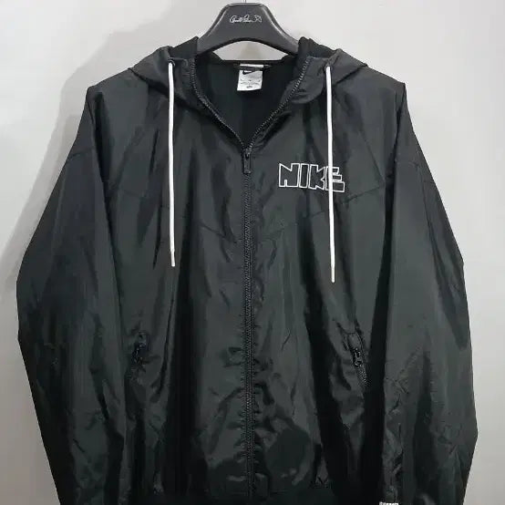 [BUNJANG] Nike Windrunner Windbreaker Jacket / 나이키 윈드러너 바람막이
