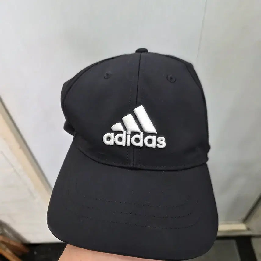 [BUNJANG] Adidas Golf Black & White Ball Cap / adidas 아디다스 골프 블랙 & 화이트 볼캡 모자!~