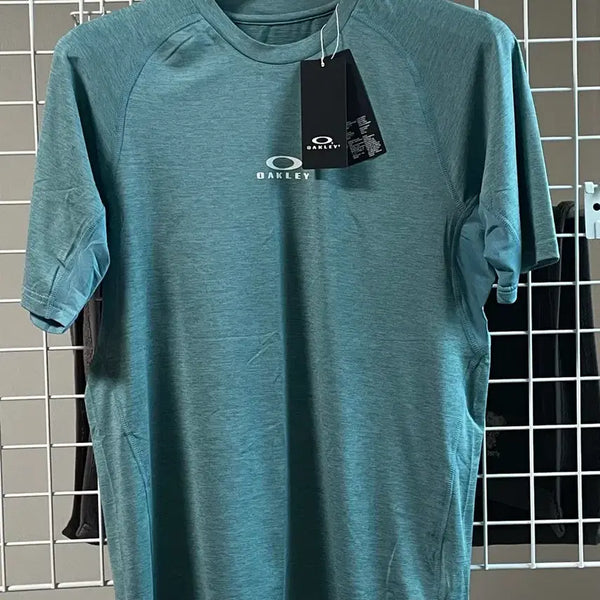 [BUNJANG] Oakley Performance Short Sleeve T-Shirt - Size S / 새제품) S 오클리 기능성 반팔 티셔츠
