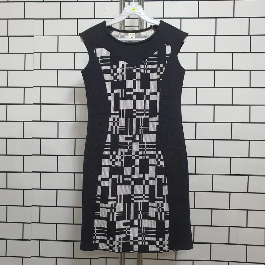 [BUNJANG] Sleeveless Knit Dress / 형-131 민소매 니트 원피스