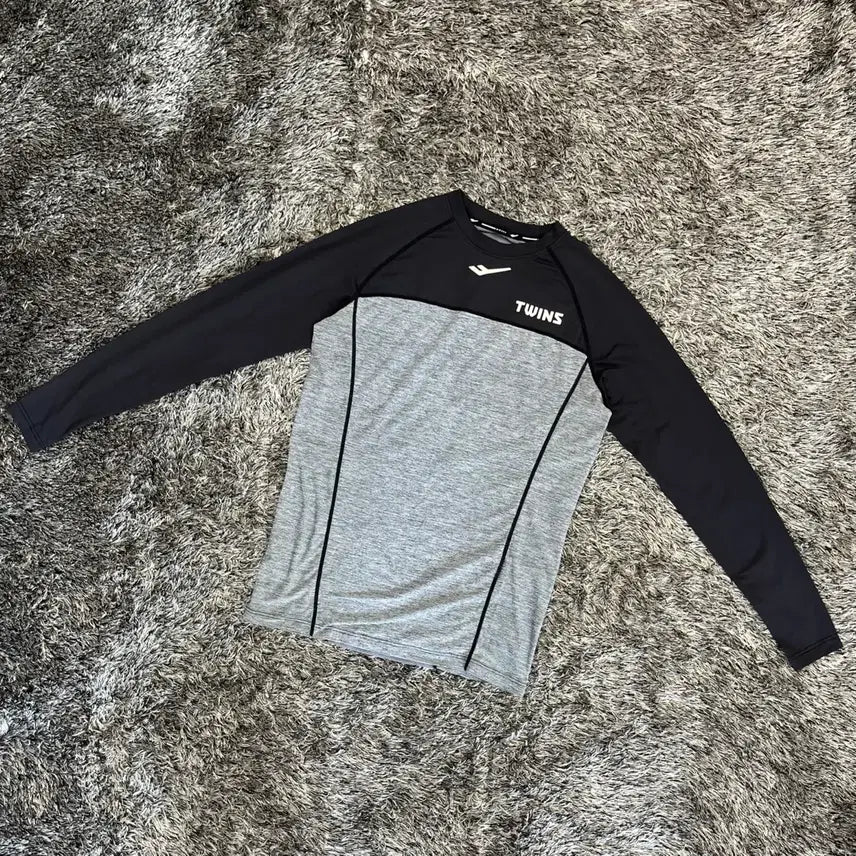 [BUNJANG] Pro-Specs LG Twins Long Sleeve Performance T-Shirt (100) / 프로스펙스 LG 트윈스 긴팔 기능성 티셔츠 (100)