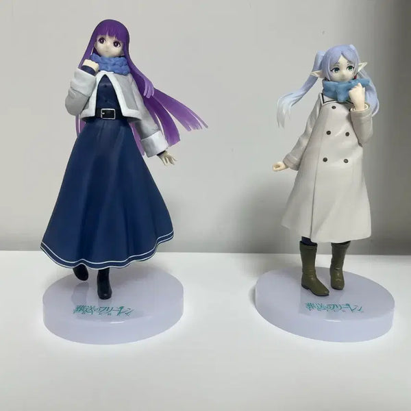 [BUNJANG] Frieren Fern Winter Uniform Figure / 프리렌 페른 후류 동복 피규어