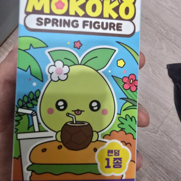 [BUNJANG] Mom's Touch Mokoko Spring Figure + Card Pack / 맘스터치 모코코 스프링 피규어 + 카드팩