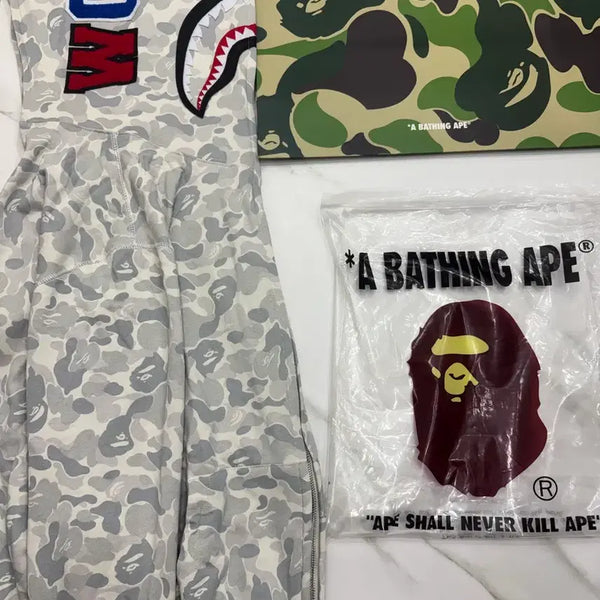 [BUNJANG] BAPE Shark Hoodie Black - Brand New / 베이프 샤크후드 백계 새상품