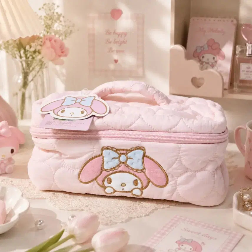 [BUNJANG] Sanrio My Melody Heart Quilting Makeup Pouch / (새상품) 산리오 마이멜로디 하트 퀼팅 메이크업/여행용 파우치(바니티 백)