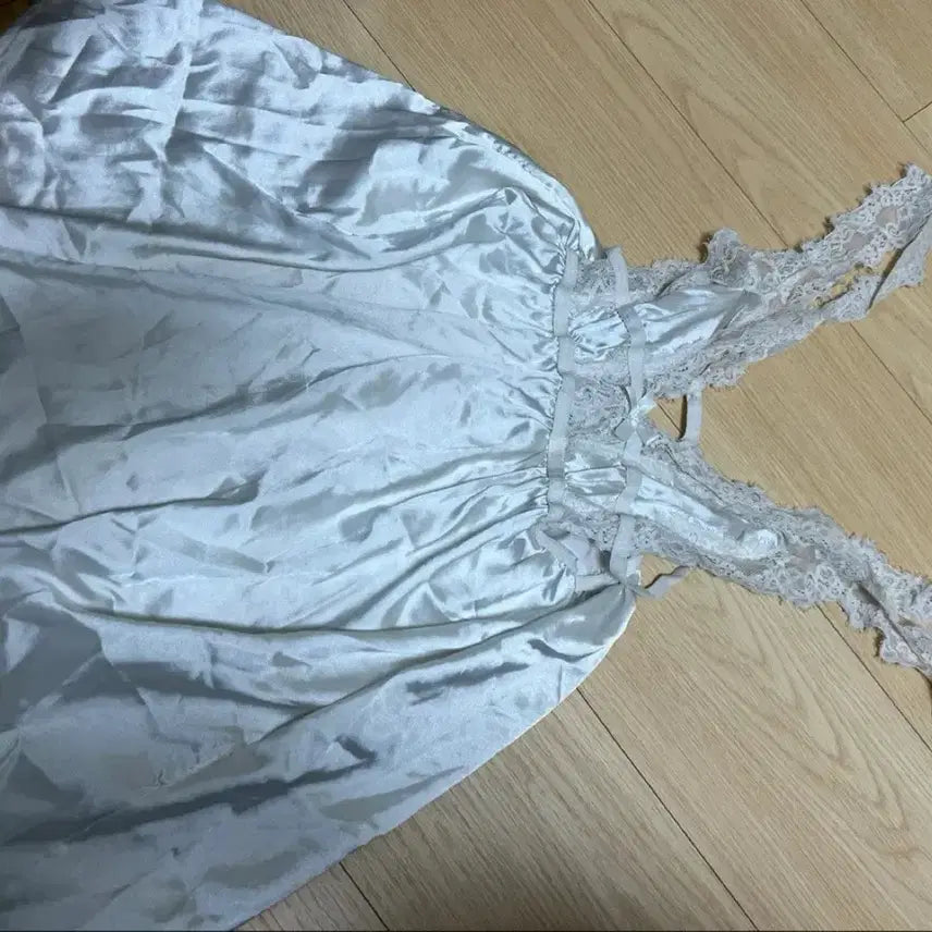 [BUNJANG] Used White Silk Slip / 중고 화이트 슬립