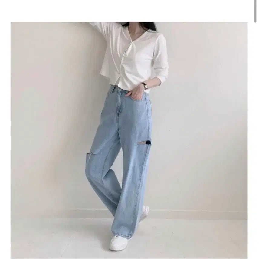 [BUNJANG] Light Wash Cut-off Denim Wide Pants / 연청 컷팅 데님 와이드 팬츠