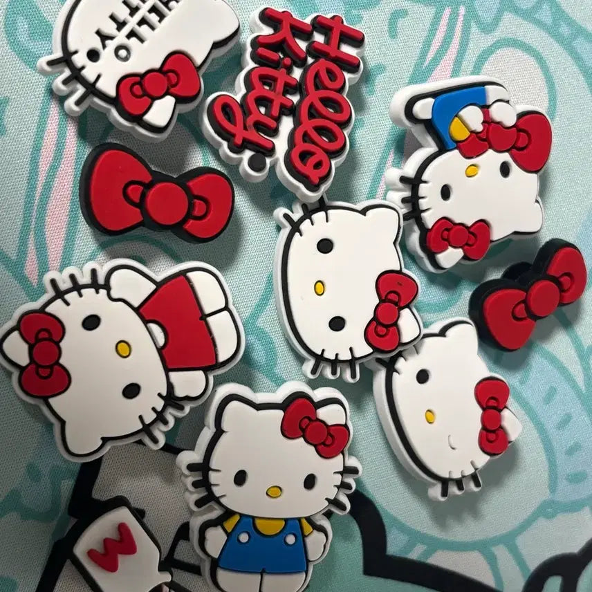 [BUNJANG] Sanrio Hello Kitty Jibbitz Set / 산리오 키티 지비츠 판매