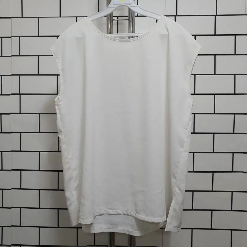 [BUNJANG] Sleeveless Blouse / 형-140 민소매 블라우스