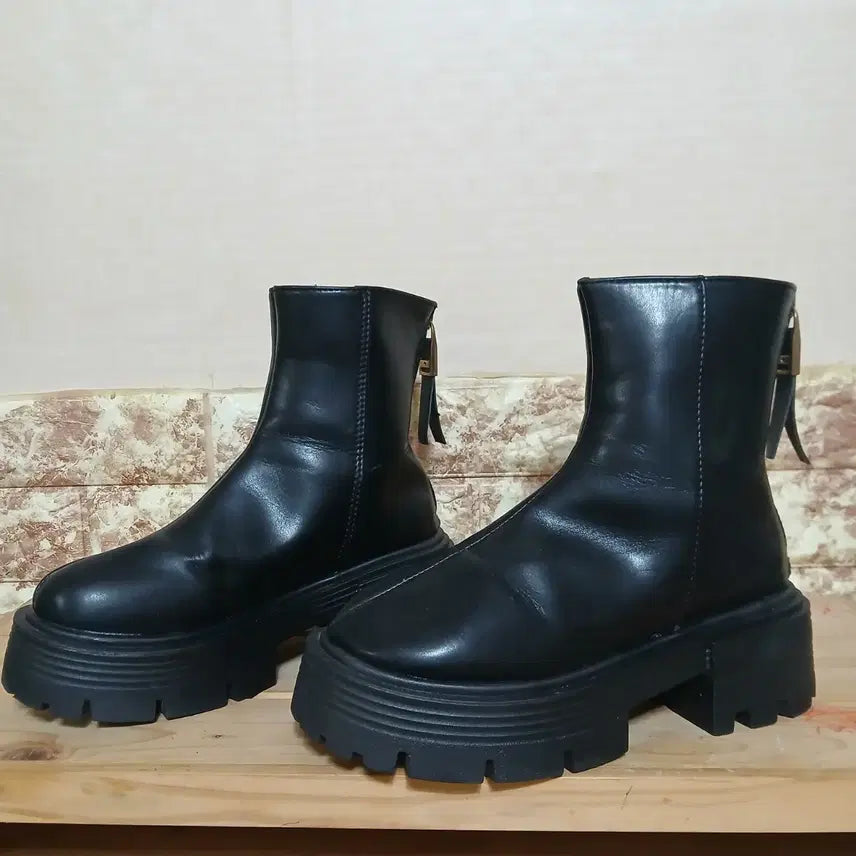 [BUNJANG] Black Platform Ankle Boots (245) / (168) 블랙 플랫폼 앵클 부츠 245