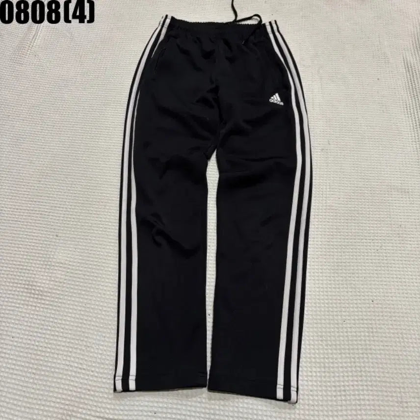 [BUNJANG] Adidas Training Pants Black with Three Stripes / 아디다스 트레이닝 바지 검정색 삼선