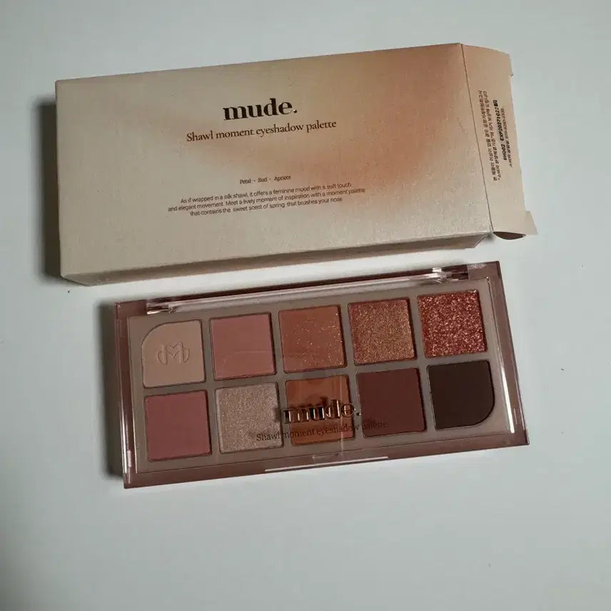 [BUNJANG] Mude Shade Moment Eyeshadow Palette 03 Peach Memory / 새) 뮤드 숄 모먼트 아이섀도우 팔레트 03 피치 메모리