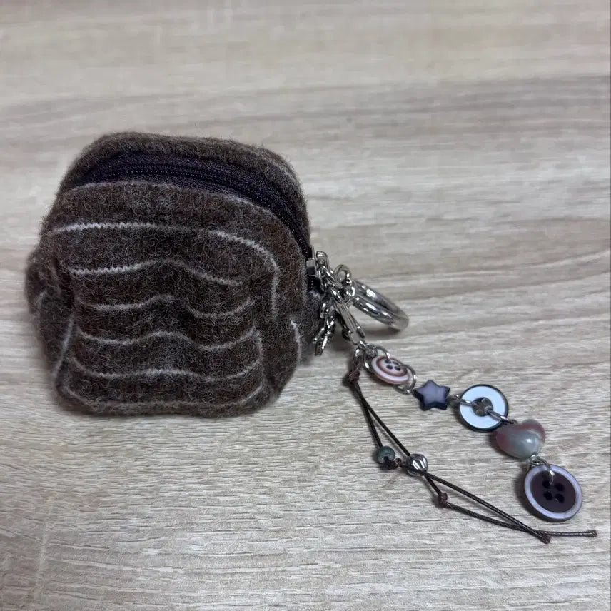 [BUNJANG] Newnew Mini Pouch + Keyring / 뉴뉴 미니 파우치 + 키링