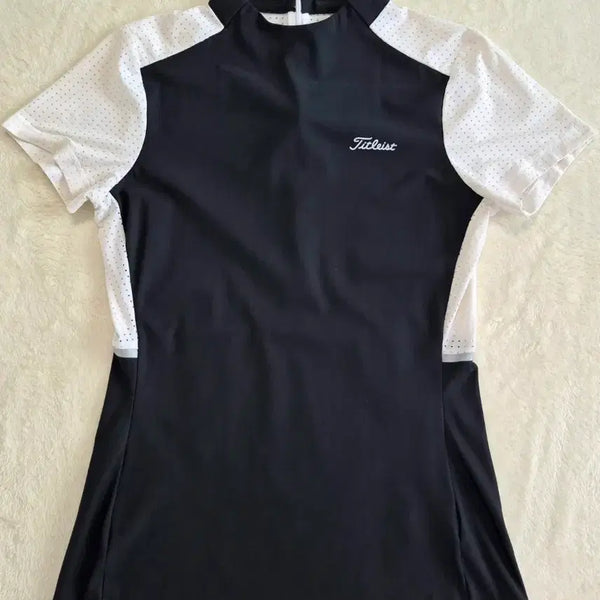 [BUNJANG] Titleist Women's Cooling Mesh Color Block Short Sleeve Golf T-Shirt - Size S / [정품]타이틀리스트 여성 냉감 메쉬 배색 반팔 골프 티셔츠 S