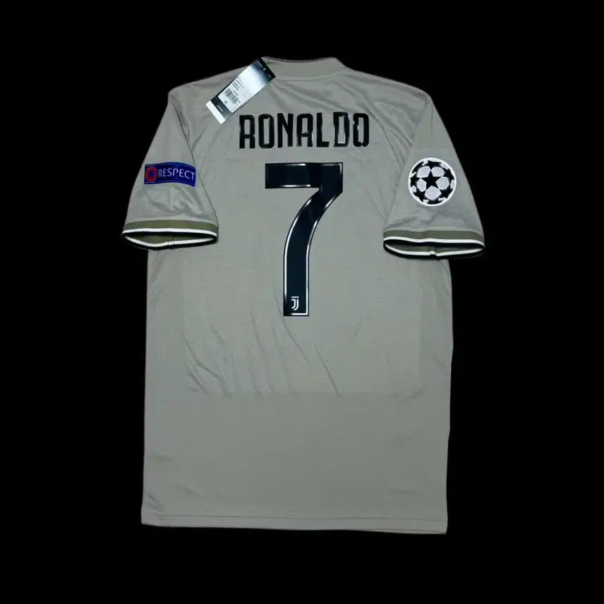 [BUNJANG] Adidas Juventus 18/19 Ronaldo Away Jersey / 새상품 아디다스 18 19 유벤투스 어웨이 호날두 유니폼