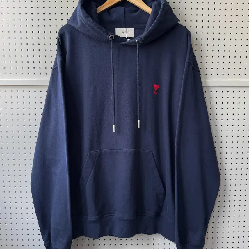[BUNJANG] AMI Heart Logo Loopback Hoodie / 아미 25FW 하트 로고 루프백 후드티