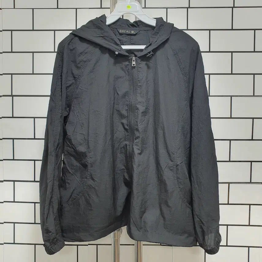 [BUNJANG] Hooded Windbreaker Jacket / 형-162 후드 바람막이