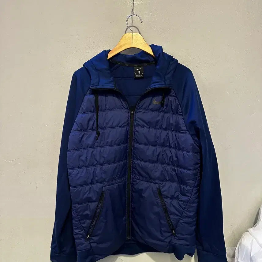 [BUNJANG] Nike Lightweight Hooded Zip-Up Jacket / 나이키 경량 패딩 후드집업