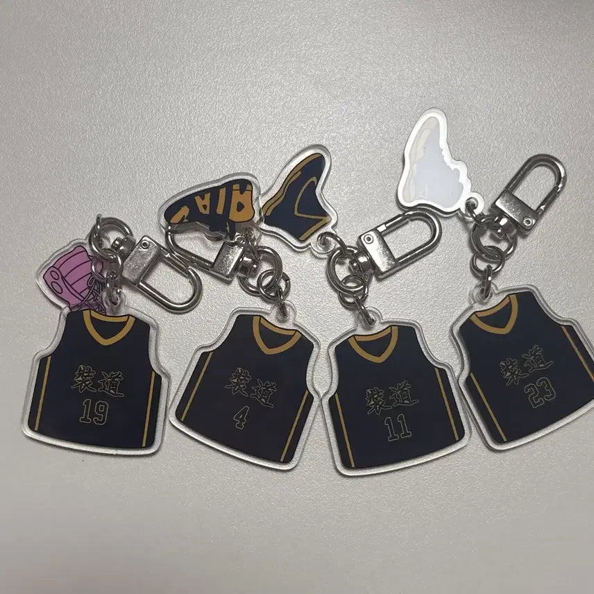 [BUNJANG] Garbage Time Jersey Keychain Bundle Set (Choi Jong-soo, Lim Seung-dae, Noh Su-min, Lee Gyu) / 일괄 가비지타임 장도고 유니폼 키링 최종수 임승대 노수민 이규 일괄