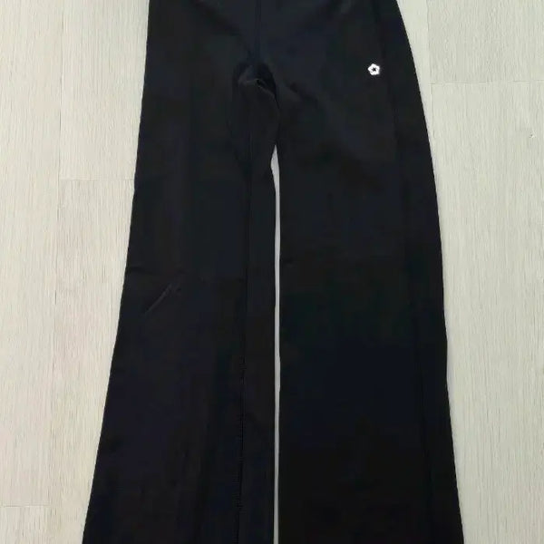[BUNJANG] Mulawear Black Bootcut Leggings / [뮬라웨어] 블랙 부츠컷 레깅스
