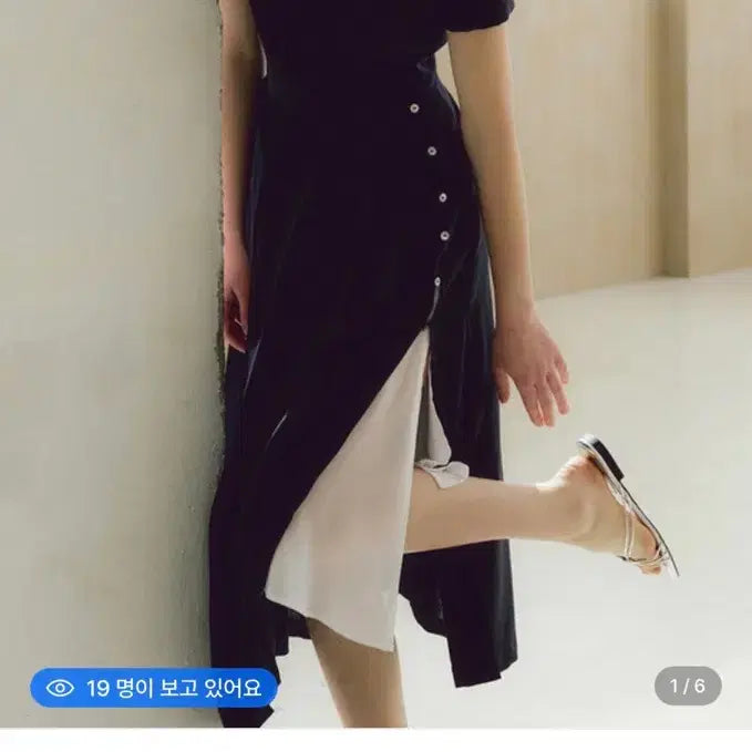 [BUNJANG] Ourcomes Slit Button Pleats Dress Navy Size S / 아워코모스 슬릿 버튼 플리츠 원피스