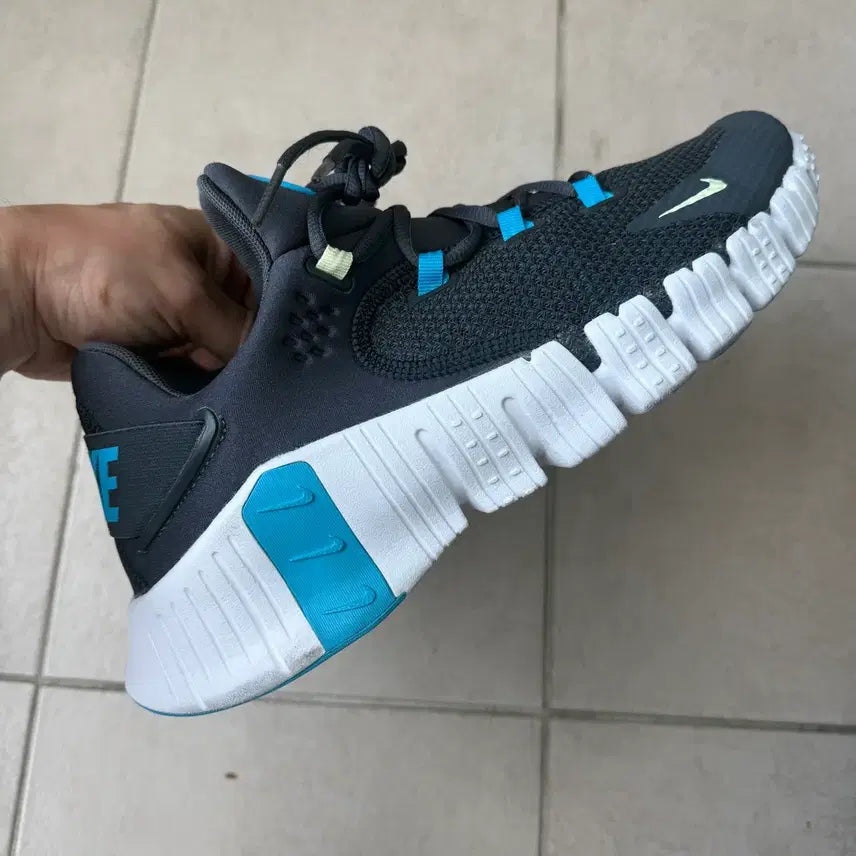 [BUNJANG] Nike Free Metcon 4 Anthracite Citrus Tint Sneakers / 나이키 프리 메트콘4 앤트러사이트 시트론 틴트 운동화 300