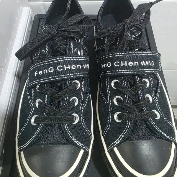 [BUNJANG] Feng Chen Wang Black Sneakers Size 240 / 펑첸왕 스니커즈 블랙 240