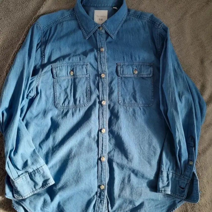 [BUNJANG] Uniqlo JWA Denim Shirt Light Blue XL / 유니클로 jwa 데님 연청 셔츠 xl