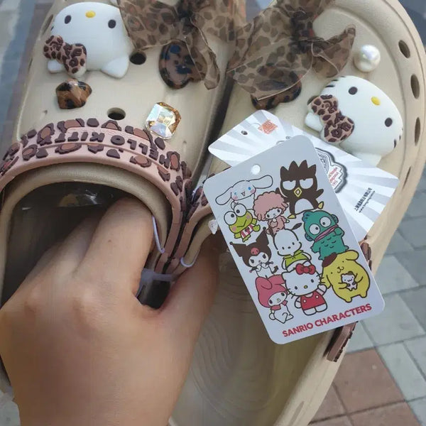 [BUNJANG] Sanrio Hello Kitty Leopard Platform Slides Sandals Size 240 / 산리오 헬로키티 호피 통굽 지비츠 샌들 슬리퍼 240