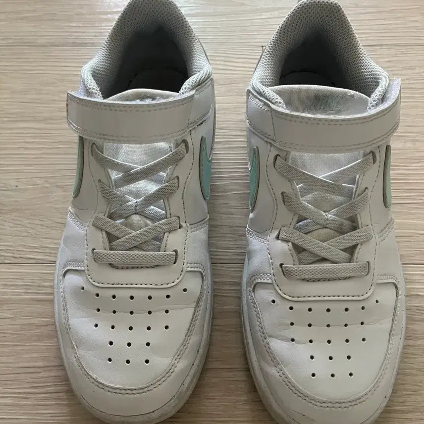 [BUNJANG] Nike Kids Sneakers Size 210 / 나이키 키즈 운동화 210