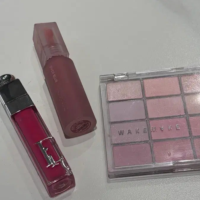 [BUNJANG] Dior Lip Gloss, WakeMake Shadow Palette, Peripera Blur Tint (Pink Tones) / 디올 립글로즈 + 웨이크메이크 섀도우 팔레트 핑크 + 페리페라 블러 틴트