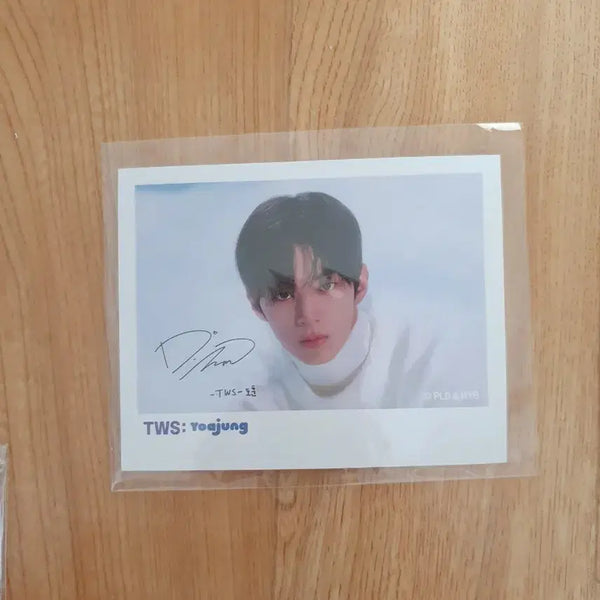 [BUNJANG] TWS Dohoon Yoajung Postcard Signed / 투어스 도훈 요아정 엽서 싸인 tws 판매 양도