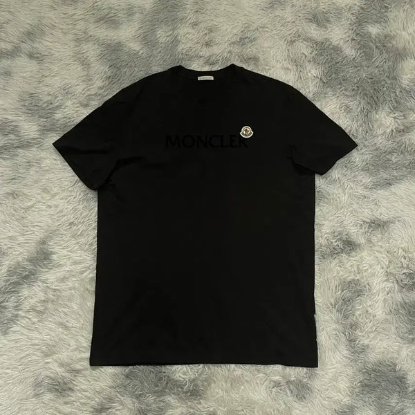 [BUNJANG] Moncler Logo Patch Short Sleeve T-Shirt (2XL) / [25년식] 몽클레어 로고 패치 반팔 티셔츠 [2XL]