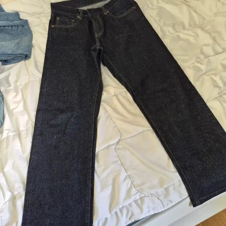 [BUNJANG] Uniqlo U Selvedge Denim Size 30 / 유니클로u 셀비지 30