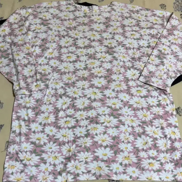 [BUNJANG] Daisy Flower Pattern Long Sleeve T-Shirt / 데이지 플라워 패턴티
