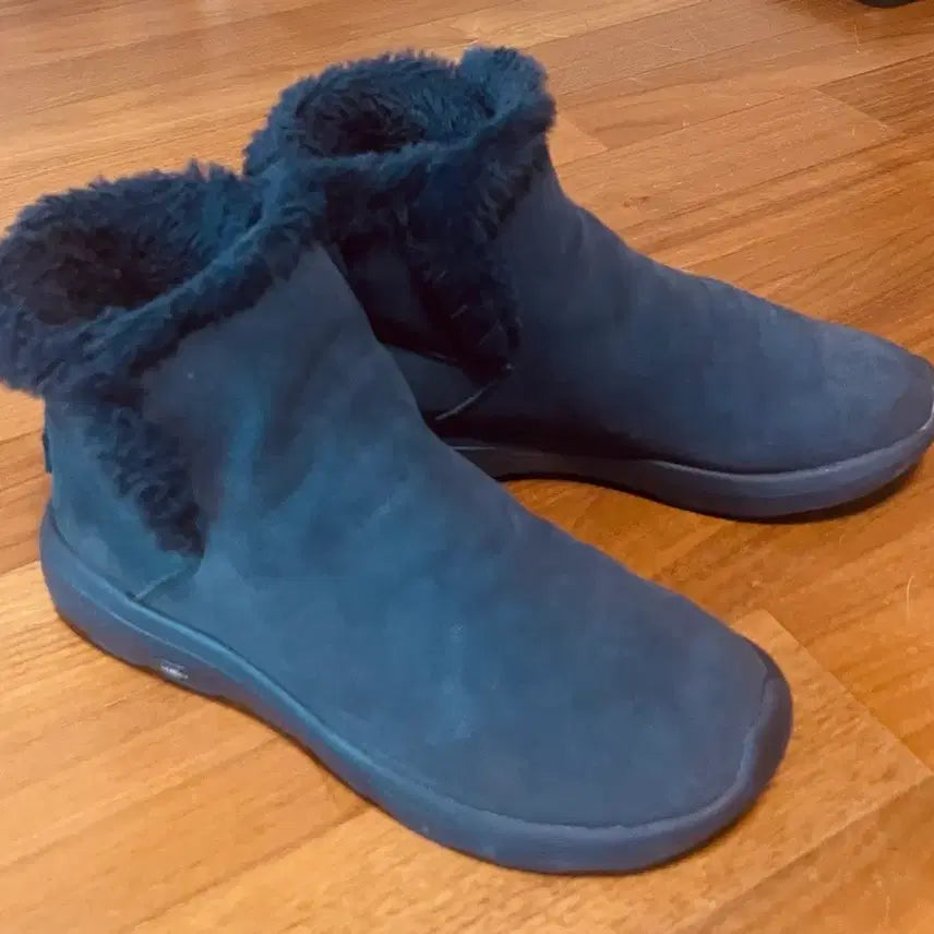 [BUNJANG] Skechers Ankle Boots / 스케쳐스 앵글 부츠 235