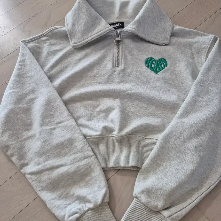 [BUNJANG] NERDY Half Zip Sweatshirt Light Grey Small / NERDY 하프 집업 맨투맨 라이트 그레이 스몰 새상품