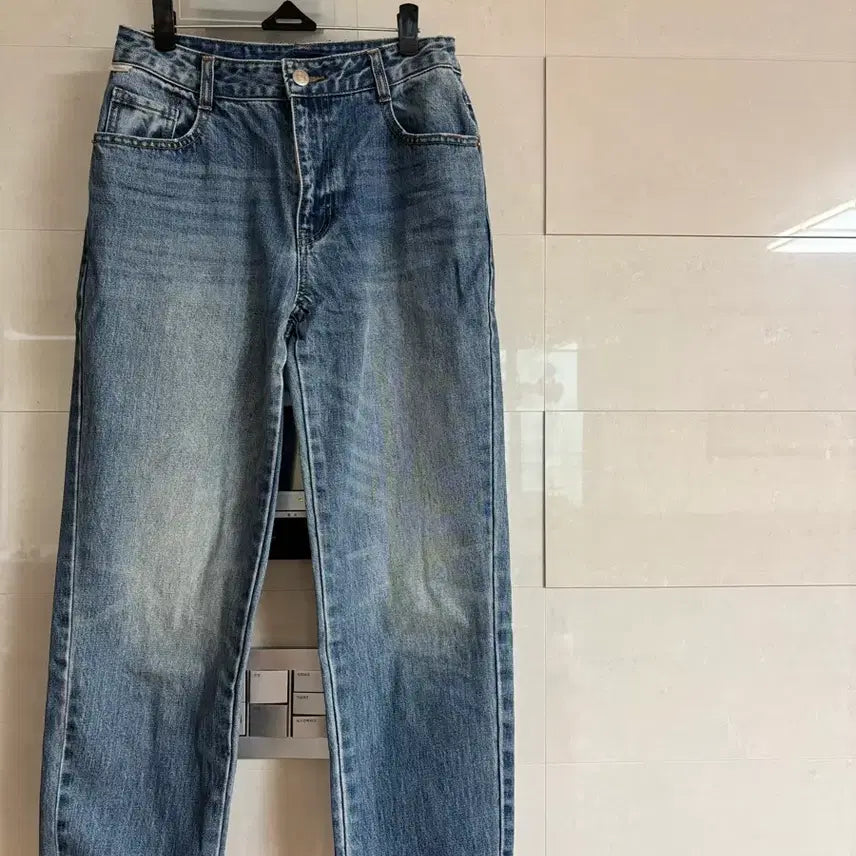 [BUNJANG] Thursday Island Light Wash Denim Pants Jeans / 써스데이아일랜드 연청 데님팬츠 청바지 S