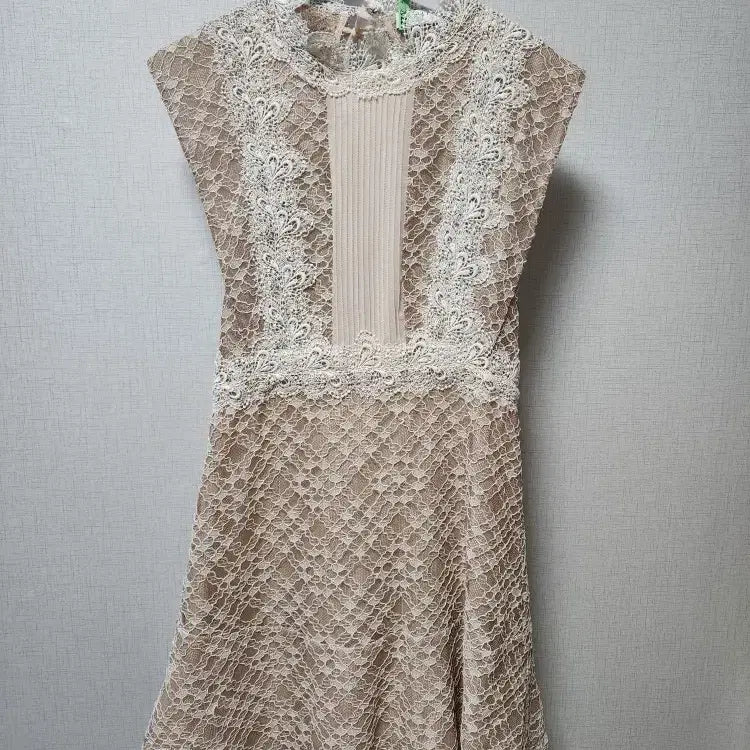 [BUNJANG] IU Sandro Dress / 아이유 산드로원피스