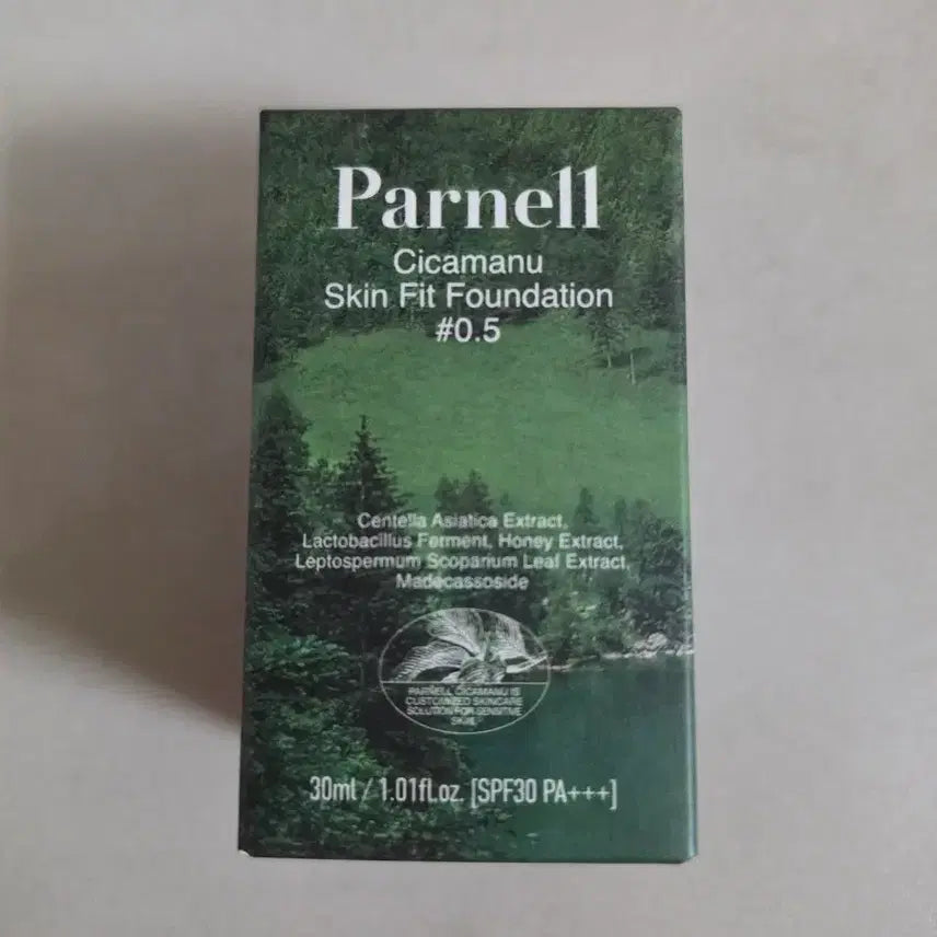 [BUNJANG] Parnell Cica Manuka Skin Fit Foundation SPF50+ PA++++ (0.5) / 파넬 시카마누 스킨 핏 파운데이션 0.5호