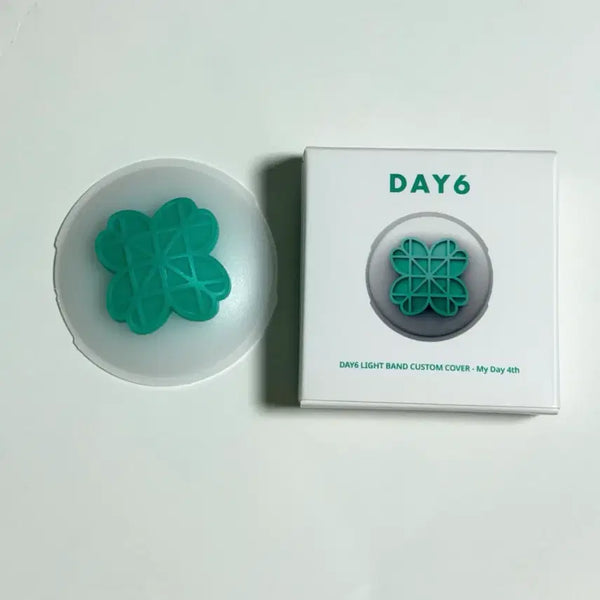 [BUNJANG] Day6 My Day 4th Custom Lightstick Cover Clover / 데이식스 마데워치 커스텀 커버 네잎 클로버 My Day 4th 4기 원가이하 양도
