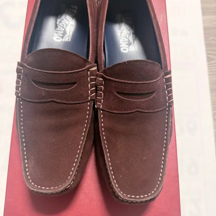 [BUNJANG] Salvatore Ferragamo Burgundy Suede Loafers / 페라가모 로퍼 버건디 스웨이드 슈즈 2회착용