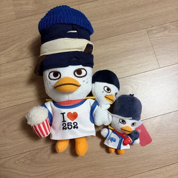 [BUNJANG] RIIZE Sohee Little RIIZE Uniform Doll Set / 라이즈 소희 똘병이 리틀라이즈 유니폼 인형 2개