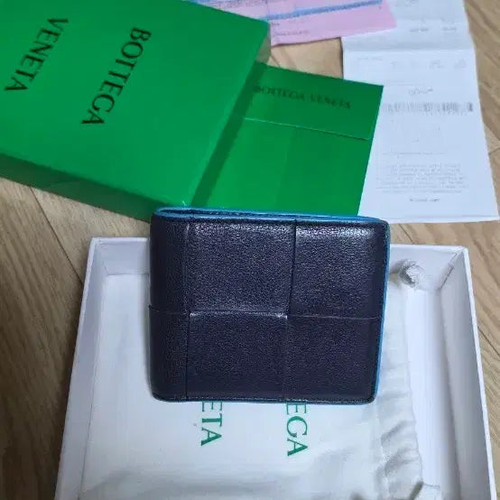 [BUNJANG] Bottega Veneta Cassette Maxi Wallet (Limited Edition) / 보테가베네타 카세트 맥시 반지갑(한정판)